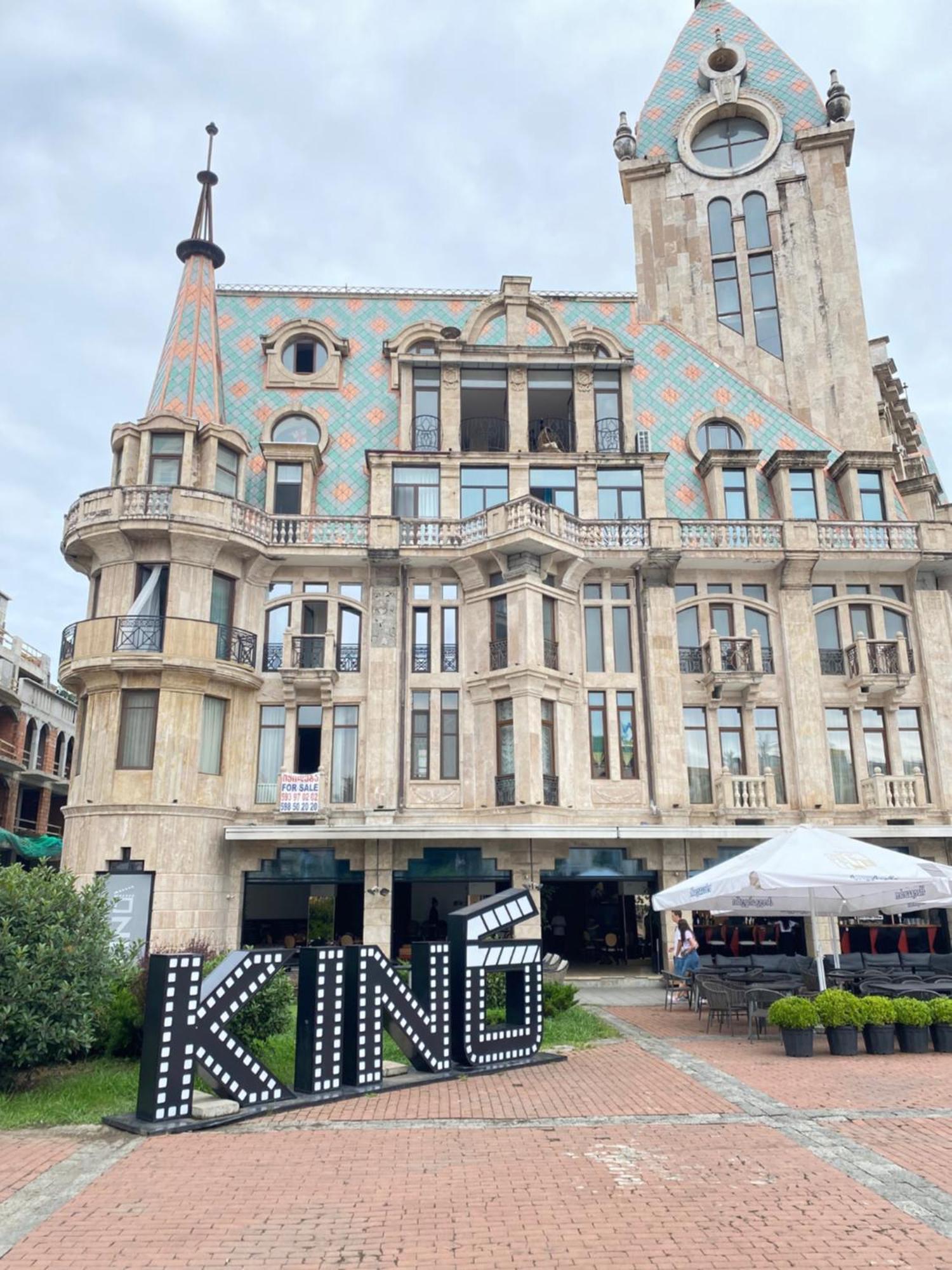 Kinotel Batumi Exterior foto